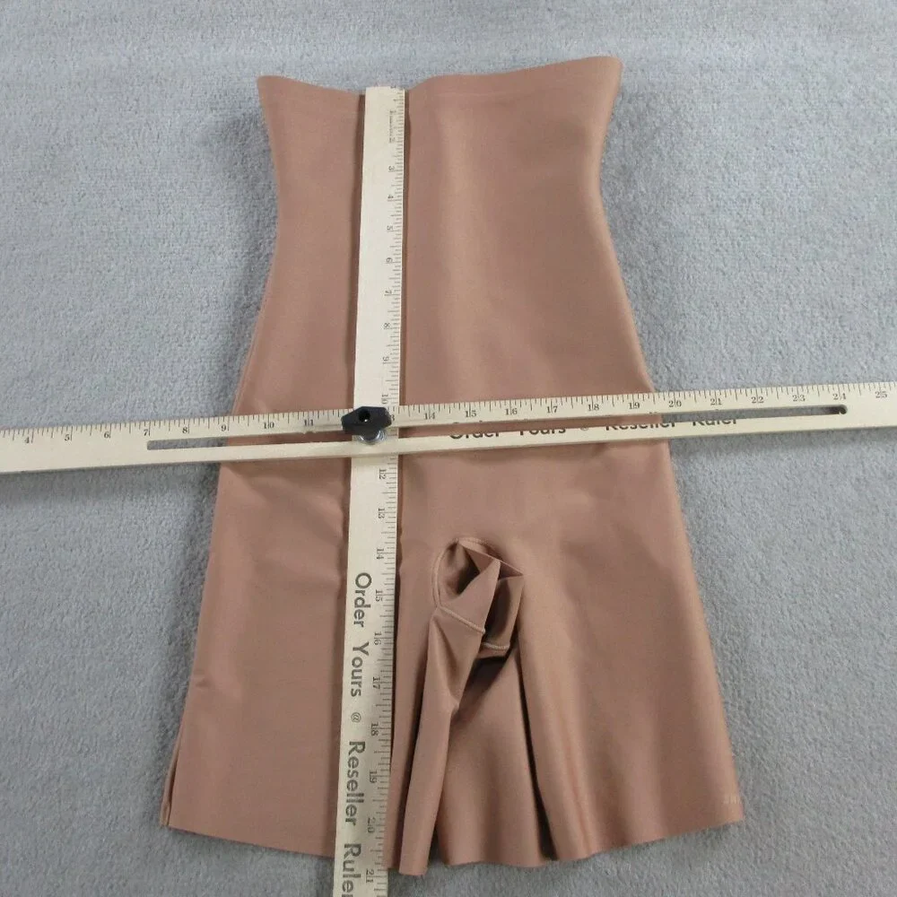 SKIMS Seamless Sculpt Mid Thigh Shorts Womens Medium Sienna Tan Shaping NWOT - Picture 5 of 7